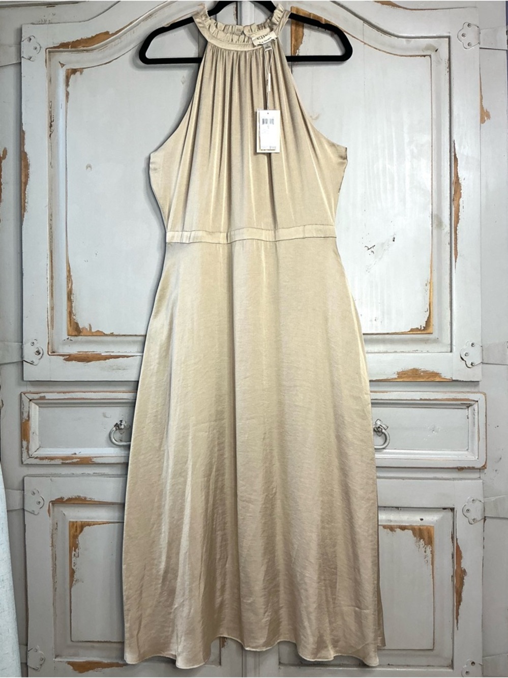 NWT Elie Tahari | Ruffled Halter Maxi Dress Soft Beige Champagne Size 12 - Picture 4 of 9